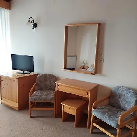 Ive Vendégház Maison d'hôtes Balatonalmádi
